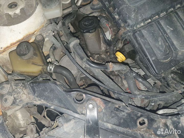 Мазда демио двс 1.5 113 лошадок zy