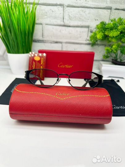 Солнцезащитные очки женские cartier