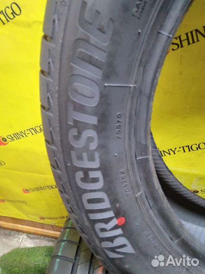 Bridgestone Turanza T005 215/55 R17 94W