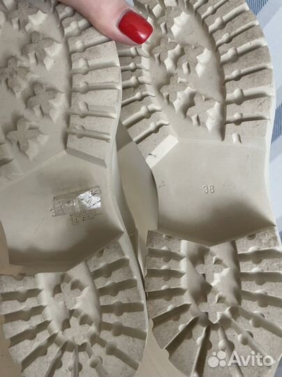 Сапоги белые H&M