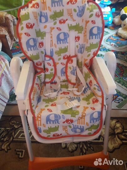 Стульчик для кормления babyton