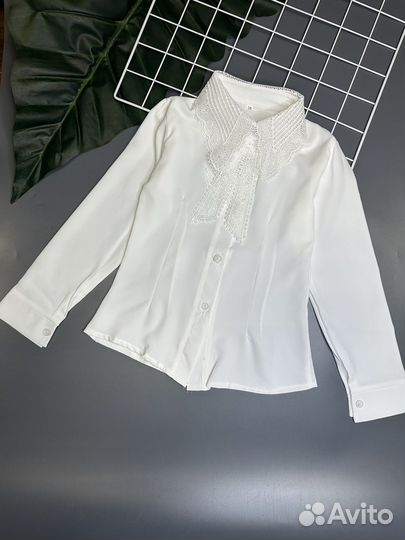 Блузка школьная