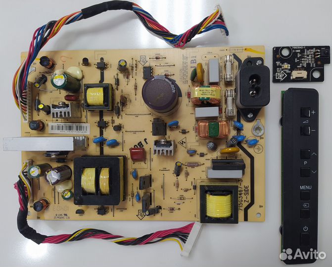 Телевизор TV sharp LC-32SH7RU-BK в разборе