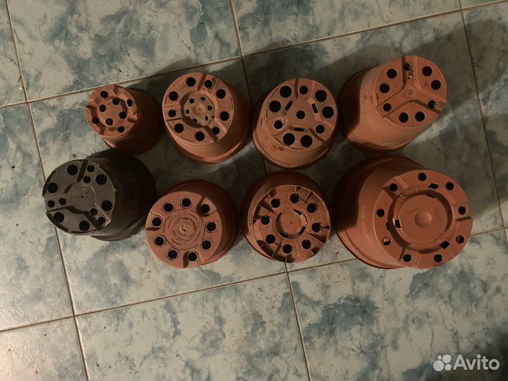 Горшки для растений пластиковые бу