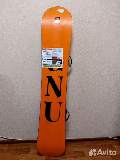 Сноуборд GNU T2B