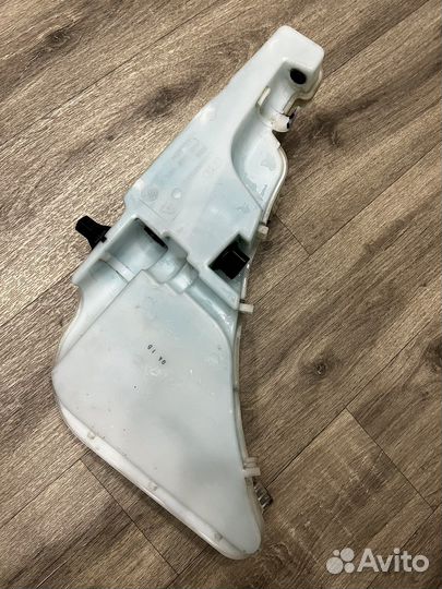 Бачок стеклоомывателя Audi A6 С7