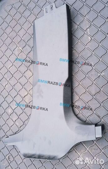 Обшивка центральной стойки правая нижняя BMW 5