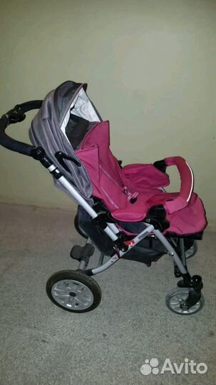 Продам коляску Capella с перекидной ручкой