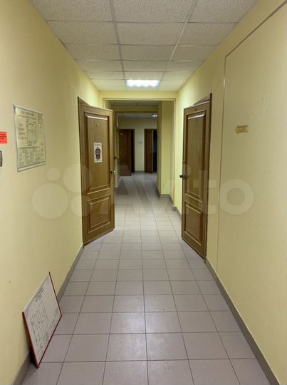 Офис на первой линии 194 м²