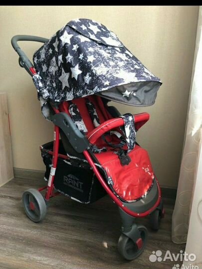 Прогулочная коляска