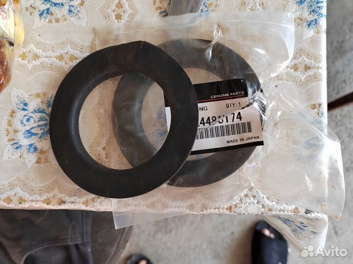 Проставка передней пружины нижняя паджеро 3 4