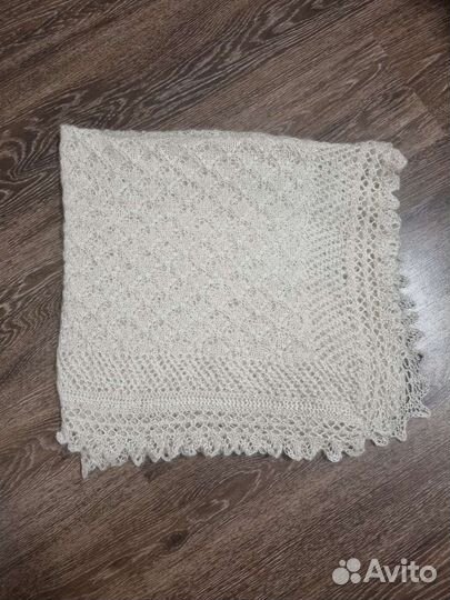 Пуховый платок (новый)