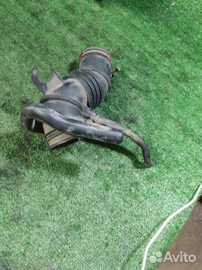 Патрубок воздушного фильтра Hyundai Getz