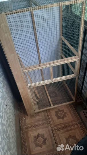 Большая клетка для птиц