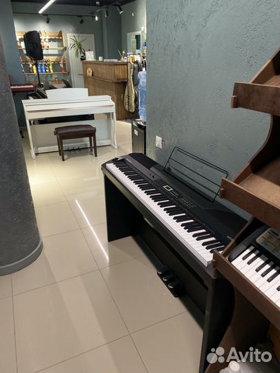 Пианино. Цифровое пианино в наличии