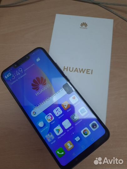 HUAWEI Nova 3i, 4/64 ГБ