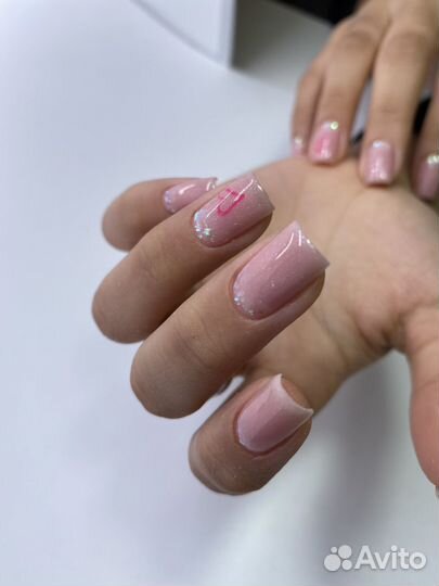 Модель на маникюр,укрепление гелем на курсы