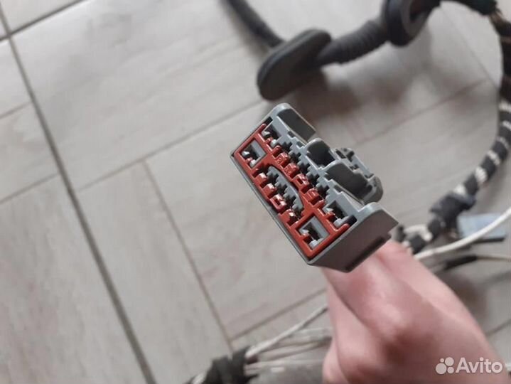 Проводка двери багажника Volvo XC90 2002-2014