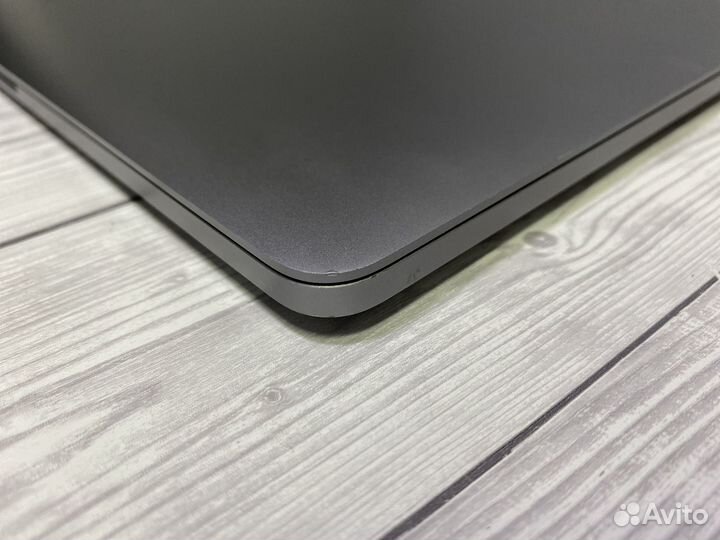 Apple MacBook Pro M1 13