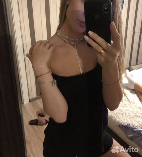 Чокер из страз на шею