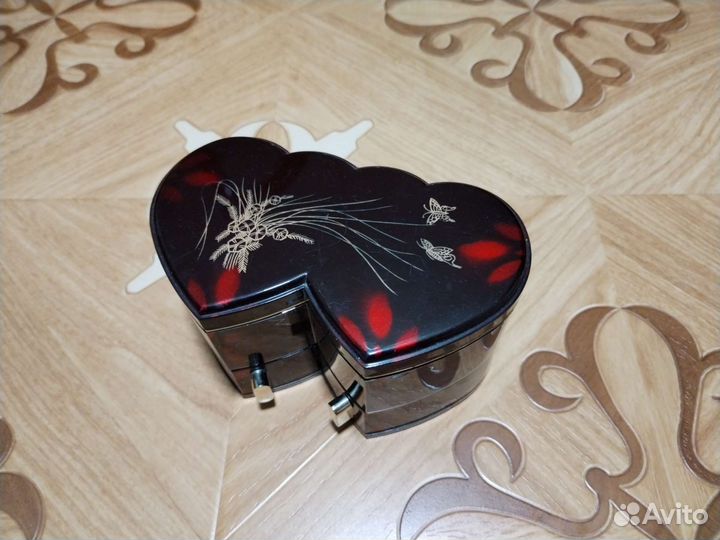 Винтажная музыкальная шкатулка для украшений