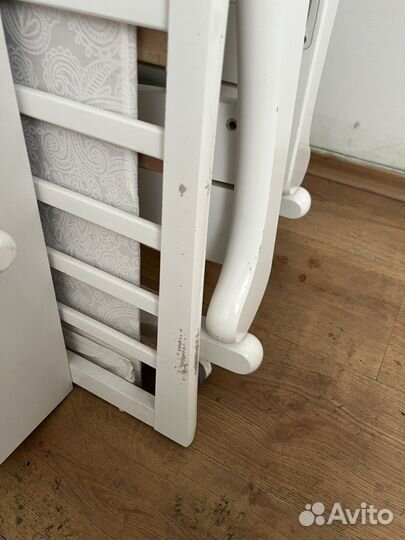 Детская кроватка