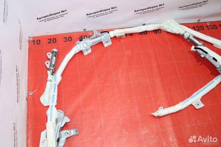 Шторка безопасности левая Toyota Land Cruiser 200