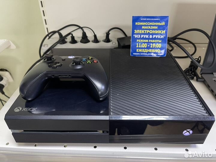 Игровая приставка Microsoft Xbox ONE Black 500 Gb