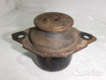 Опора двигателя