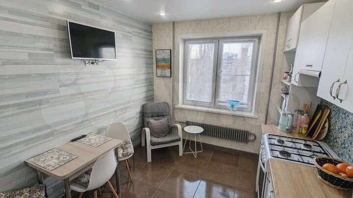 4-к. квартира, 102 м², 7/9 эт.