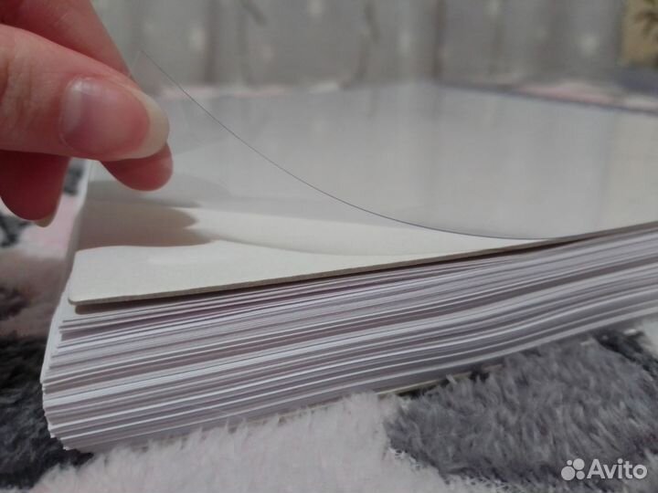 Распечатки: атласы по анатомии и мед учебники