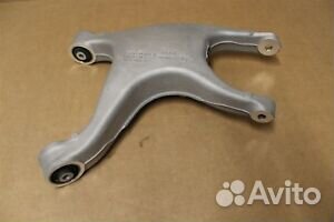 Нижний рычаг задней подвески правый Audi A7