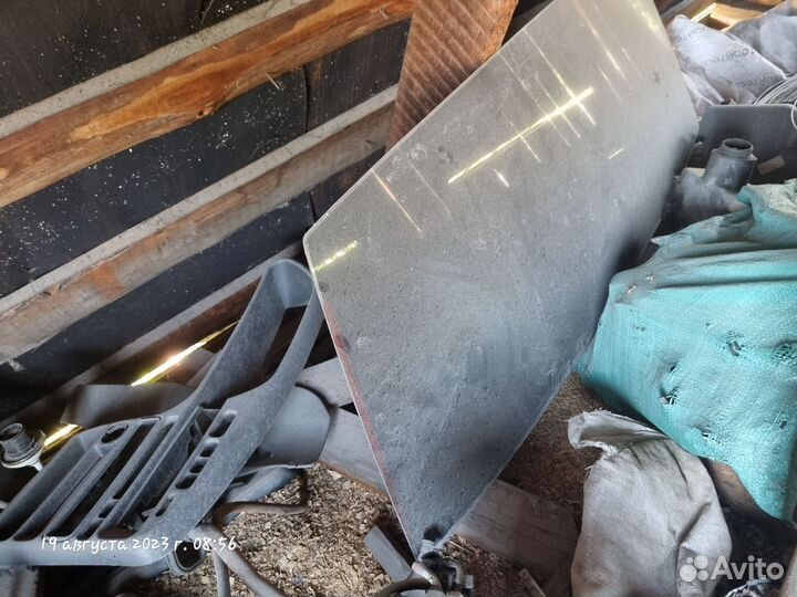 Стекла ваз 21099