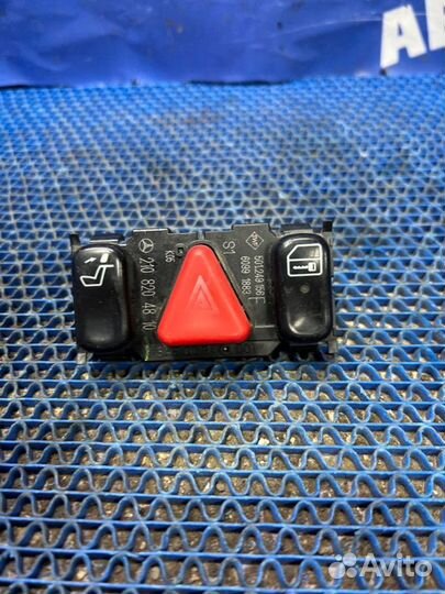 Блок кнопок Mercedes-Benz W210 седан 1999