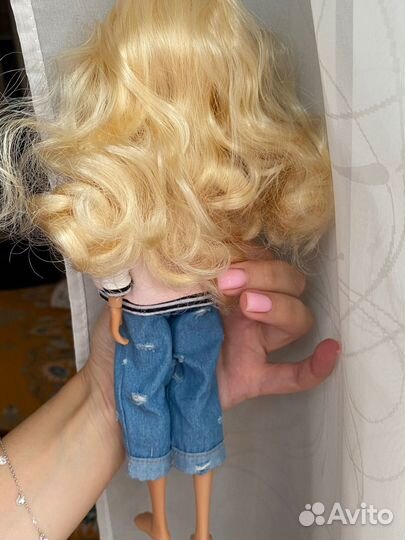 Кукла с комплектом одежды