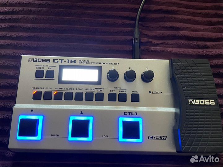 Процессор для бас- гитары boss GT 1-B