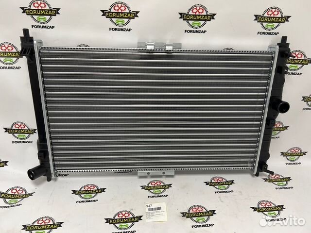 Радиатор охлаждения двигателя Chevrolet Lanos T100