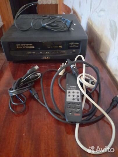 Видеомагнитофон