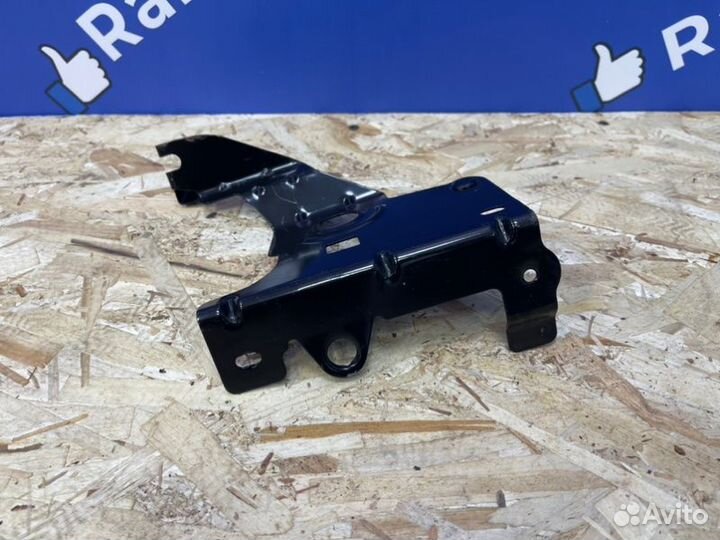 Кронштейн Renault Kaptur