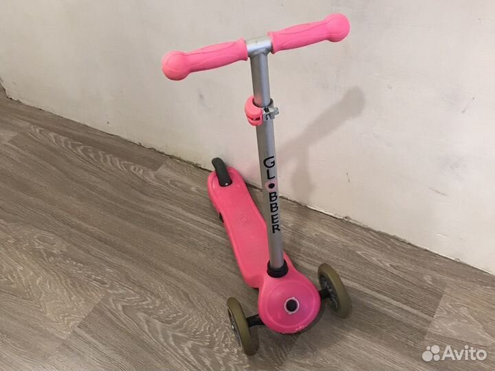 Самокат трехколесный