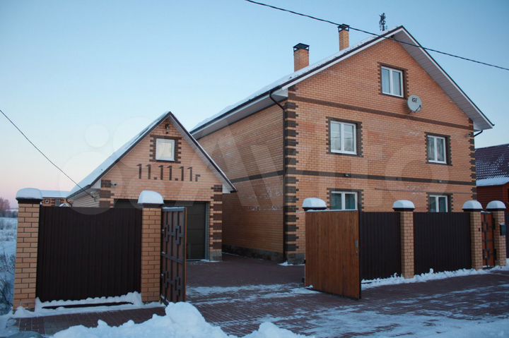 Дом 292 м² на участке 15 сот.