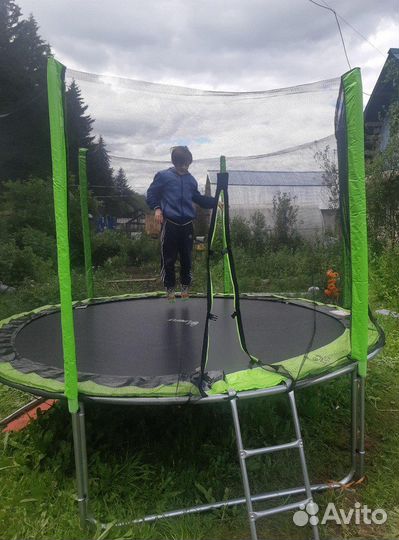 Батут с сеткой