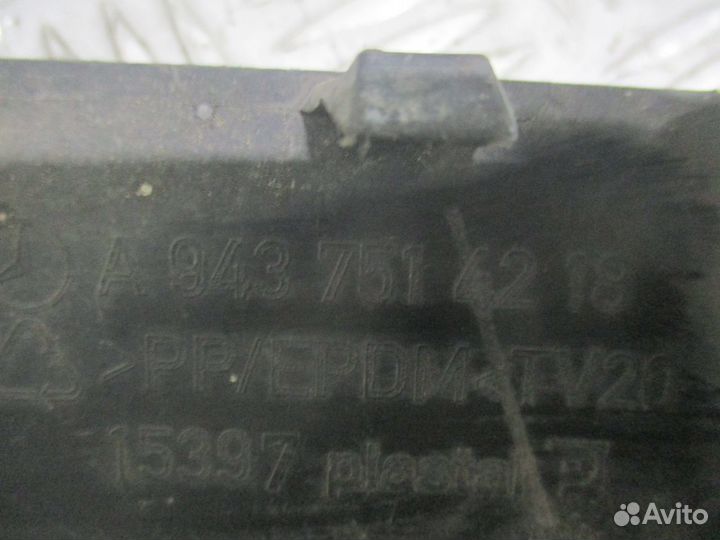 Накладка решетки радиатора левая Mercedes-Benz A94