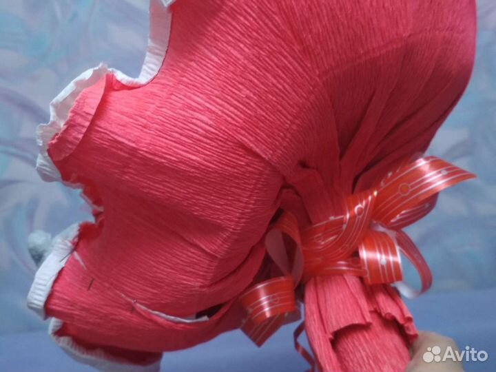 Букет из мишек Тедди и Мишка с букетом