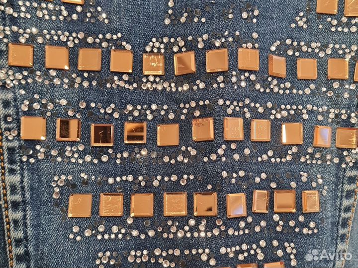 Куртка джинсовая