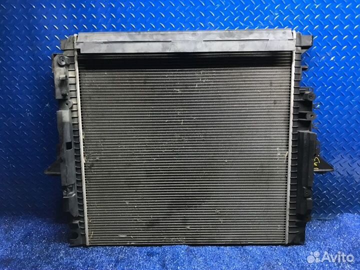 Радиатор двигателя Range Rover Sport L320