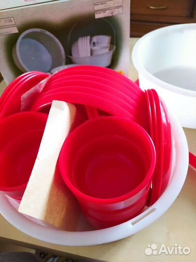 Набор столовой посуды пластик