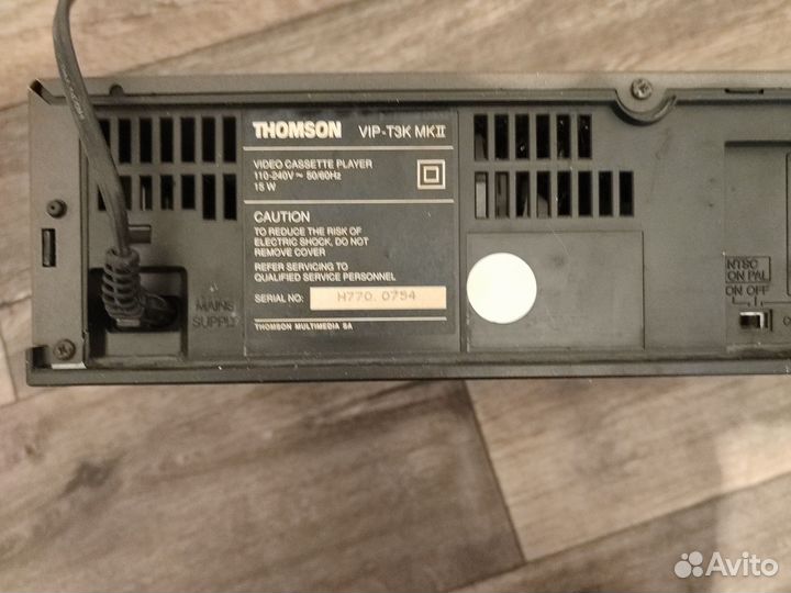 Видеомагнитофон thomson