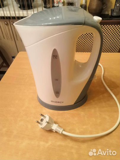 Чайник электрический бу