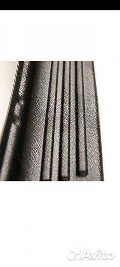 Накладки на пороги Duster 2021